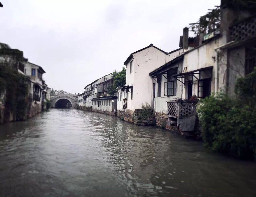 浙江旅游攻略指南? 携程攻略社区! 靠谱的旅游攻略平台,最佳的浙江自助游、自由行、自驾游、跟团旅线路,海量浙江旅游景点图片、游记、交通、美食、购物、住宿、娱乐、行程、指南等旅游攻略信息,了解更多浙江旅游信息就来携程旅游攻略。